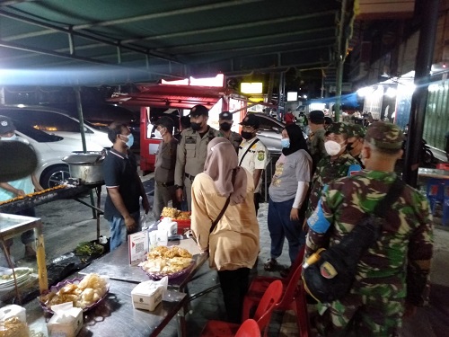 PPKM Kec .Medan Barat, Jln. Kereta Api, Rabu (16/2)